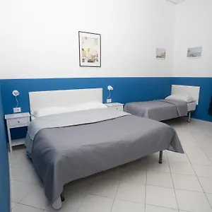 Holiday home Flyresidence Garibaldi, Naples